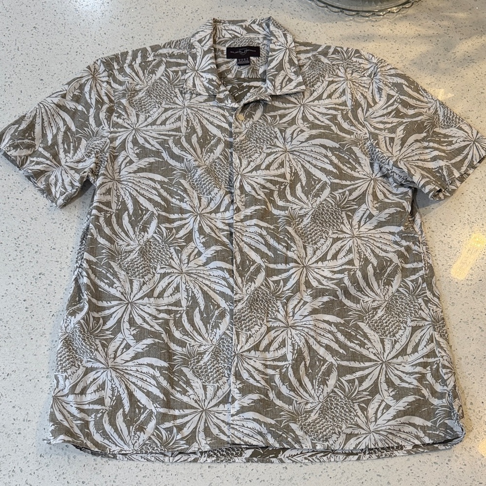 Black Brown 1826 Men's Leaf Print Shirt - Tan and White
